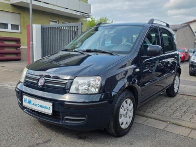 Second-hand Fiat Panda Dynamic 60 CP (44 kW) 2010 Albastru Hatchback