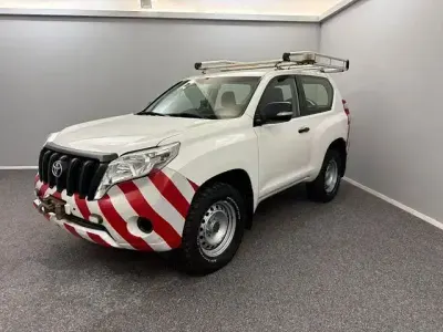Gebraucht Toyota Land Cruiser 177 PS (130 kW) 2016 Weiß SUV