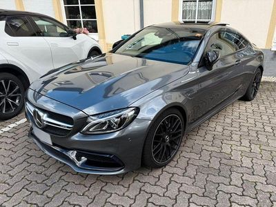 Mercedes C63 AMG