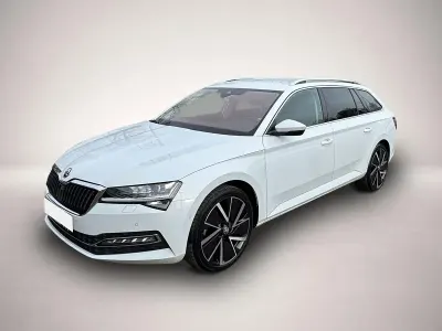 Gebraucht Skoda Superb Style 150 PS (110 kW) 2024 Manufacturer Kombi