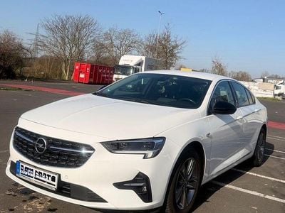 Gebraucht Opel Insignia 170 PS (125 kW) 2021 Weiß Limousine