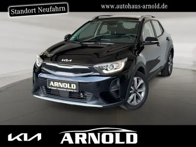 Gebraucht Kia Stonic Vision 101 PS (74 kW) 2023 Schwarz SUV