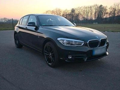 Gebraucht BMW 118 150 PS (110 kW) 2017 Schwarz Kleinwagen