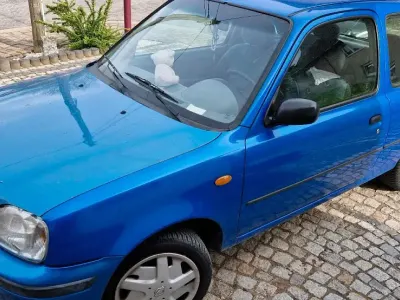 Usata Nissan Micra 45 CV (33 kW) 2000 Blu Utilitaria