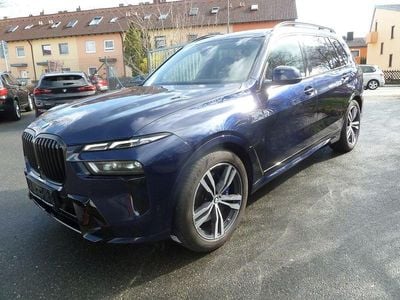 Gebraucht BMW X7 M Sport 340 PS (250 kW) 2024 Blau SUV