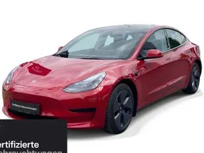 Gebraucht Tesla Model 3 RWD 205 kW (279 PS) 2022 Rot Limousine