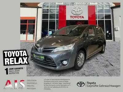 Gebraucht Toyota Verso Edition-S 147 PS (108 kW) 2016 Grey metallic Van / Kleinbus