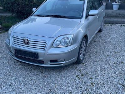 gebraucht Toyota Avensis Kombi Benzin 1.8