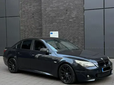 Gebraucht BMW 530 M Sport 218 PS (160 kW) 2004 Schwarz Limousine