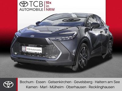 Grey metallic / black Gebraucht 2024 Toyota C-HR Team SUV | 27.835 € (Teuer)