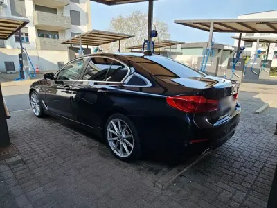 Gebraucht BMW 530 252 PS (185 kW) 2017 Blau Limousine