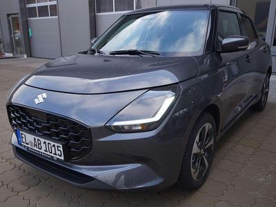 Mineral gray Gebraucht 2025 Suzuki Swift Comfort+ Limousine | 19.930 € (Etwas zu teuer)