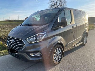 Gebraucht Ford Tourneo Titanium X 170 PS (125 kW) 2018 Grau Van / Kleinbus