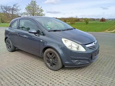 Używany Opel Corsa 80 KM (58 kW) 2008 Szary Hatchback