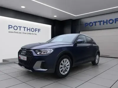 Gebraucht Audi A1 S-Line 116 PS (85 kW) 2025 Navarrablau metallic SUV