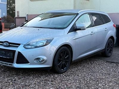 Silber Gebraucht 2014 Ford Focus Kombi | 5.800 € (Guter Preis)