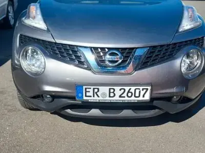 Używany Nissan Juke Acenta 116 KM (85 kW) 2016 Szary SUV