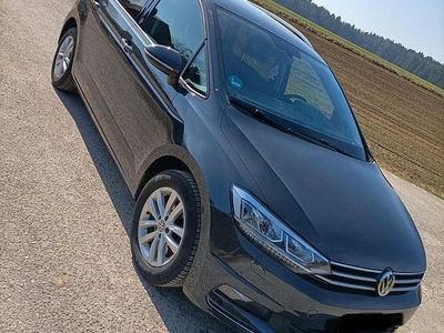 Usata VW Touran Sound 150 CV (110 kW) 2017 Grigio Monovolume