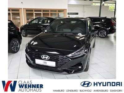 Schwarz Neu 2025 Hyundai i30 Advantage Limousine | 22.990 € (Fairer Preis)