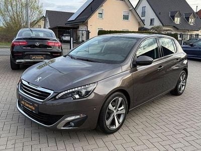Second-hand Peugeot 308 Allure 131 CP (96 kW) 2015 Gri Berlinǎ