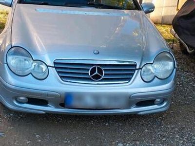 Mercedes C180