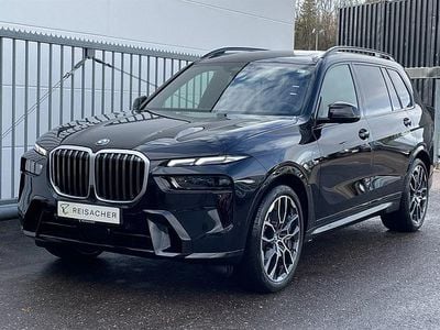 Neu BMW X7 Efficient Dynamics 340 PS (250 kW) 2025 Saphirschwarz metallic SUV