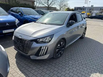 Gebraucht Peugeot 208 Allure 101 PS (74 kW) 2025 Grau Kleinwagen