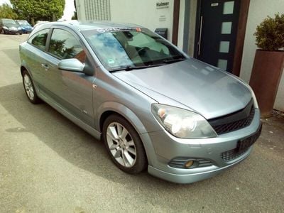 Opel Astra GTC