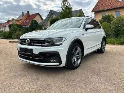 Gebraucht VW Tiguan R-line 150 PS (110 kW) 2019 Weiß SUV