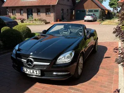 Gebraucht Mercedes SLK200 184 PS (135 kW) 2012 Schwarz Cabrio