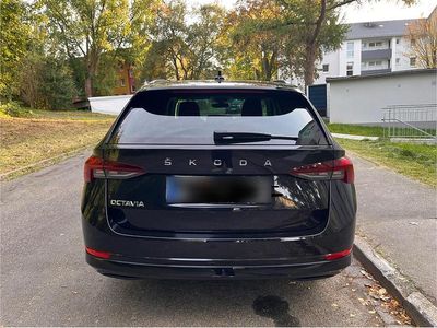 Gebraucht Skoda Octavia First Edition 150 PS (110 kW) 2020 Schwarz Kombi