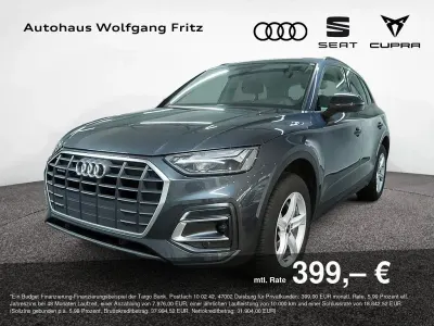 Używany Audi Q5 Basis 204 KM (150 kW) 2024 Szary SUV