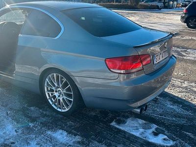 Blau Gebraucht 2006 BMW 325 Performance Coupé | 7.000 €