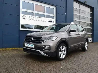 Gebraucht VW T-Cross 110 PS (80 kW) 2021 Limestone grey metallic SUV