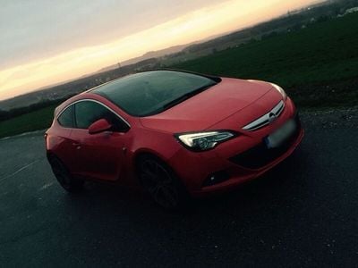 Opel Astra GTC