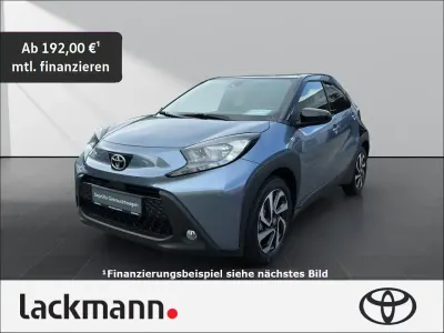 Nouvelle Toyota Aygo X 72 ch (52 kW) 2025 Gris SUV