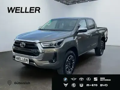 Gebraucht Toyota HiLux 204 PS (150 kW) 2026 Bronze Pickup