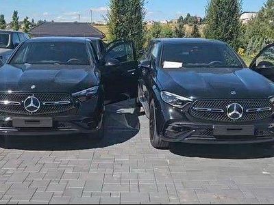 Nowe Mercedes GLC300 AMG Line Premium Plus 258 KM (189 kW) 2025 Czarny Coupe