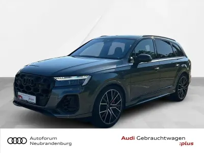 Gebraucht Audi SQ7 Sport 507 PS (372 kW) 2024 Grau SUV