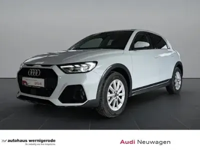 Gebraucht Audi A1 S-Line 116 PS (85 kW) 2025 Weiß SUV