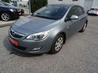 gebraucht Opel Astra Lim. 5-trg. Design Edition