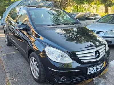 Gebraucht Mercedes B200 Edition 140 PS (102 kW) 2007 Schwarz Van / Kleinbus