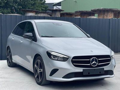 Mercedes B180