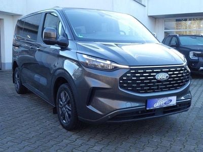 Gebraucht Ford Tourneo Titanium 170 PS (125 kW) 2024 Grau Van / Kleinbus