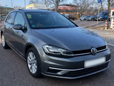 Second-hand VW Golf VII 116 CP (85 kW) 2019 Gri Berlinǎ