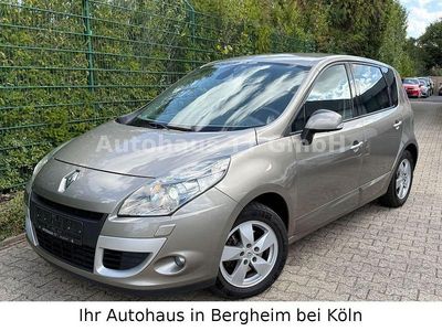 Gebraucht Renault Scénic III Dynamique 131 PS (96 kW) 2010 Braun Van / Kleinbus