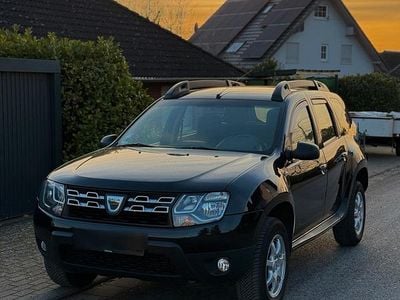 Schwarz Gebraucht 2015 Dacia Duster SUV | 8.000 € (Teuer)
