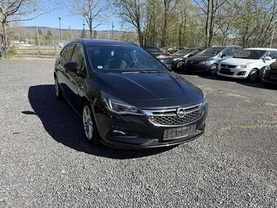 Gebraucht Opel Astra Dynamic 136 PS (100 kW) 2016 Schwarz Limousine