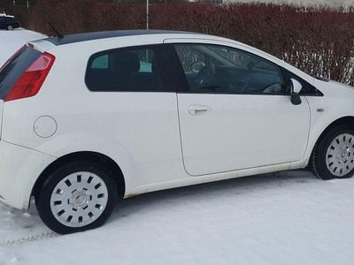 Gebraucht Fiat Grande Punto Active 77 PS (56 kW) 2009 Kleinwagen