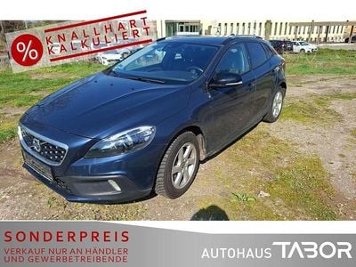 Second-hand Volvo V40 CC You! 150 CP (110 kW) 2015 Albastru Break